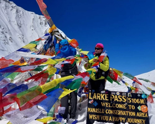 Manaslu Larke Pass Trek